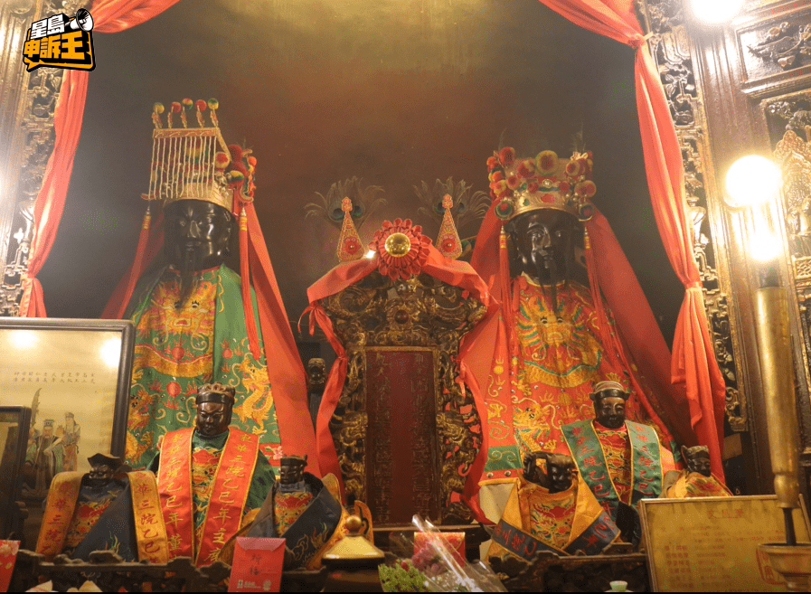 庙名由“文帝”（文昌帝君）与“武帝”（关圣帝君）两位主要神祇命名。