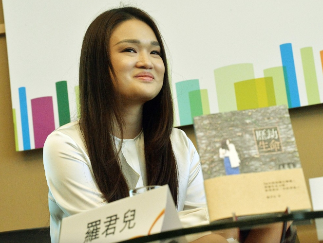 香港重案解密 | 堡狮龙创办人孙女遭贵州7绑匪掳劫，禁锢山洞4天；365万赎金深圳梧桐山寻回