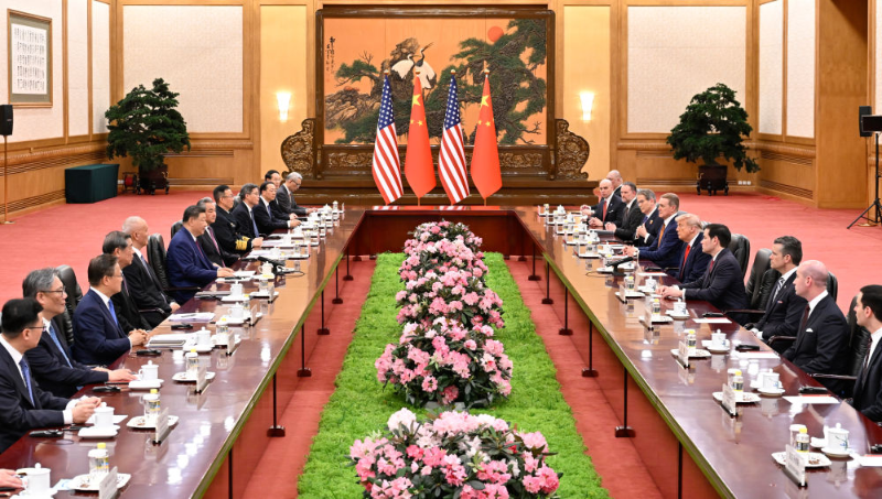 详讯 | 习近平同美国总统特朗普会谈