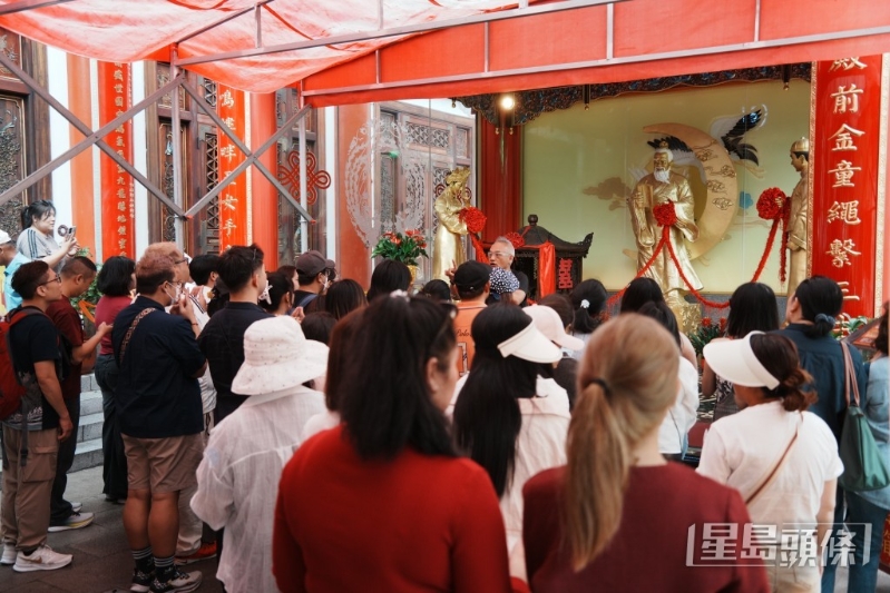 啬色园黄大仙祠“庆祝佛诞浴佛”活动。