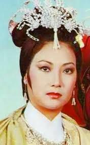 70年代女星梁珊有“御用恶女”之称。 70年代女星梁珊有“御用恶女”之称。